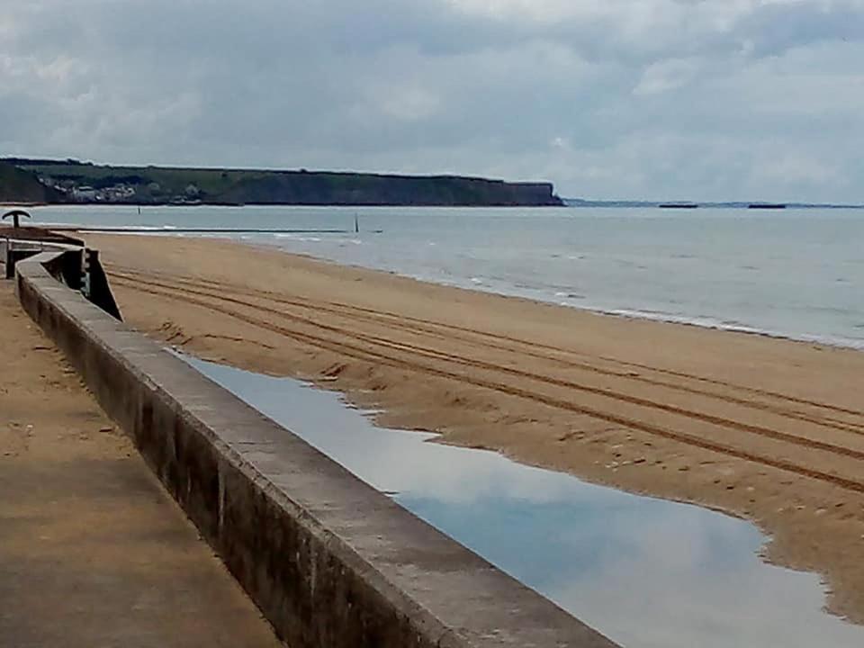 Maison Renovee En Pierres Sejour Spacieux Avec Jardin Et Terrasse Amenagee Pres Omaha Beach & Bayeux A 5Mn De La Mer Tous Commerces Commes Buitenkant foto